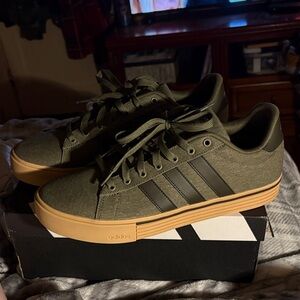 Brand New Adidas Men's Green khaki and Black Sneakers